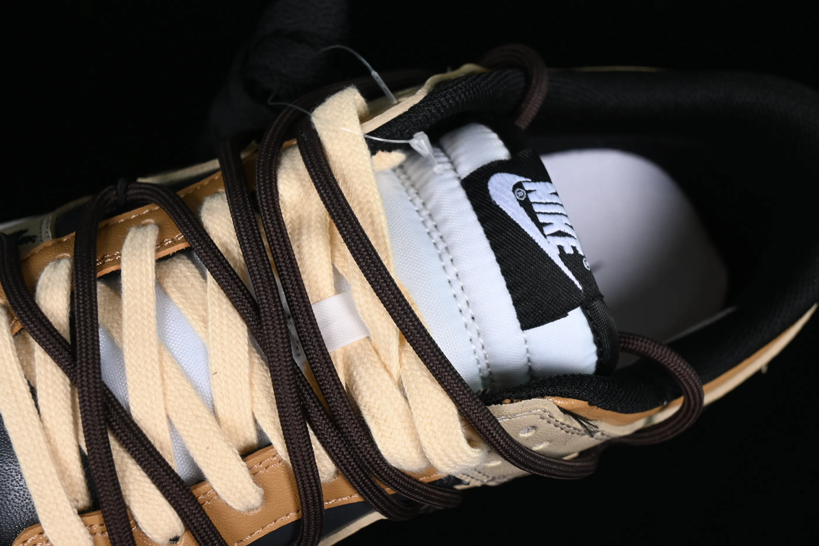 All Categories Nk SB Dunk Series Nk SB Dunk Low Low-top sneakers Customized large box Nk Dunk Low Panda Prank-Sliding Track SB strap low-top casual sneakers DD1391-100